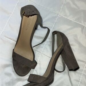 Chic Gray Block Heel Sandals